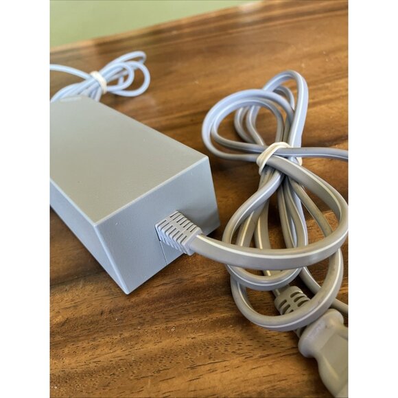 Official OEM Nintendo Wii Power Supply Cord AC Adapter - RVL-002 - Picture 6 of 13
